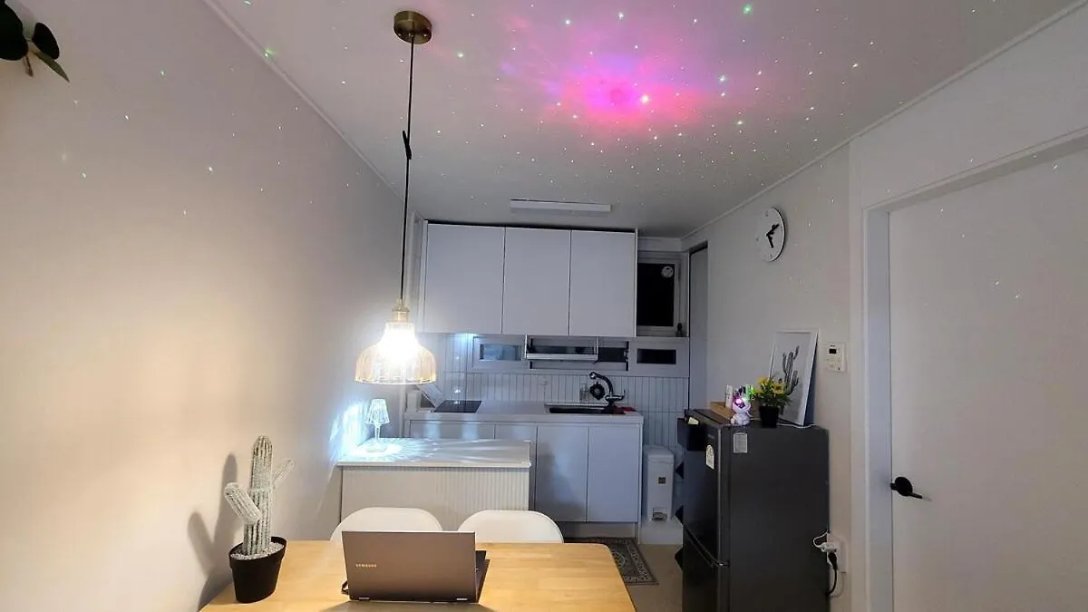 公寓 首爾Quiet Nest 7 Minutes From Hongdae公寓 韩国